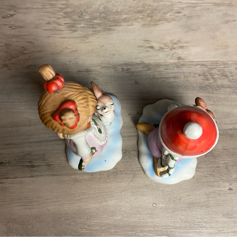 Vintage Hand painted, Lefton, Holiday Figurine Set W/ girl and boy w/ Fawn, 5” - Picture 7 of 9